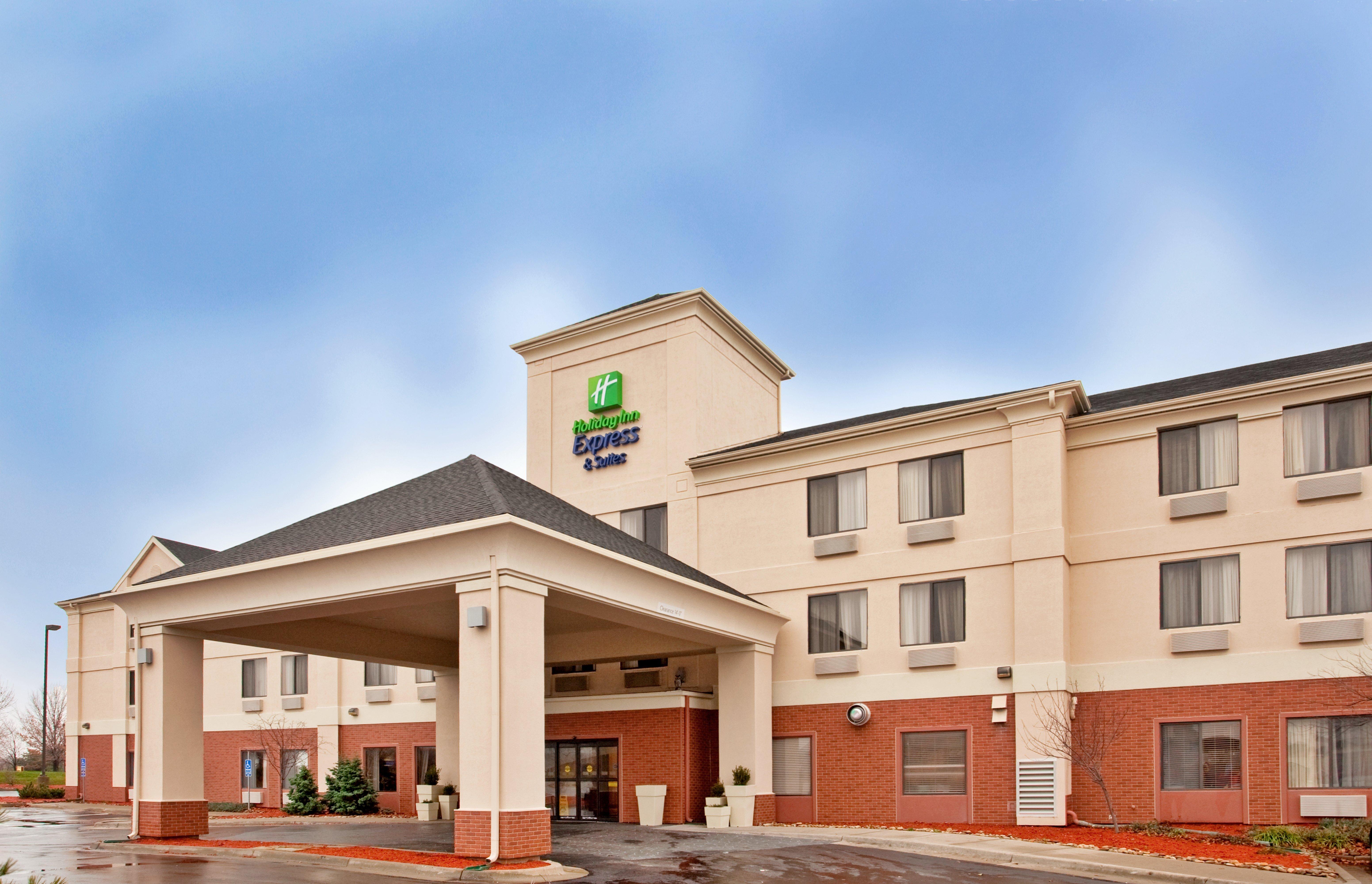 Holiday Express Kansas City Missouri By Ihg Liberty