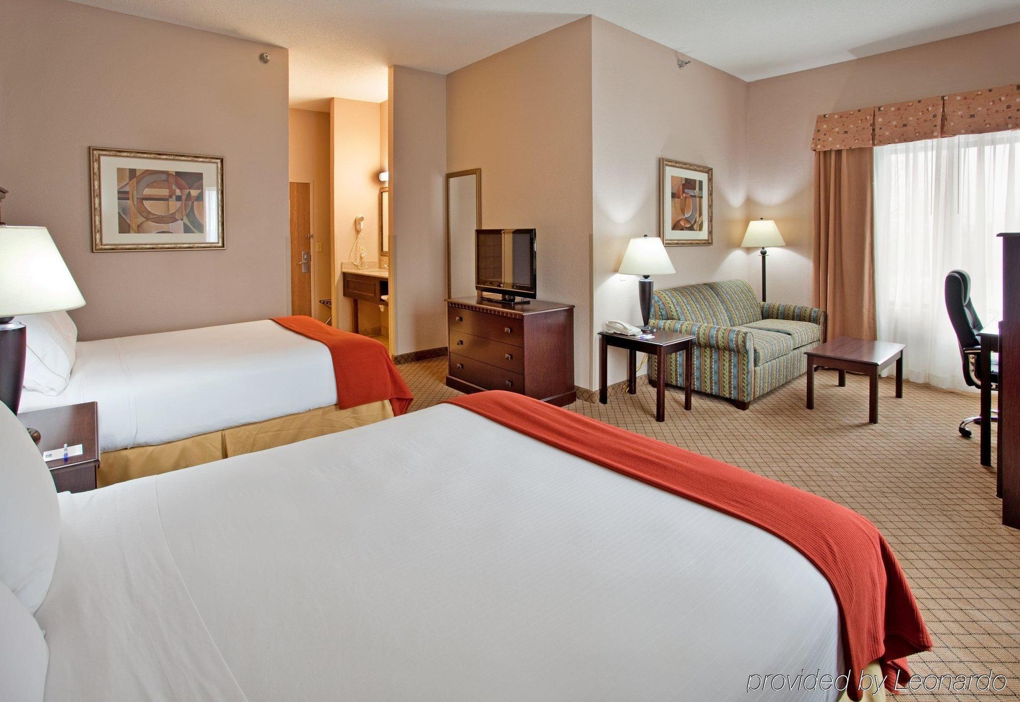 Hotel Holiday Express Kansas City Missouri By Ihg Liberty